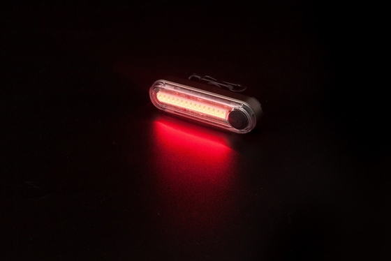 Dây đeo silicon có thể điều chỉnh Đèn trước xe đạp Pin lithium chống nước Bộ đèn xe đạp