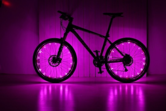 Đèn LED siêu sáng cho xe đạp có khả năng chống va đập 500m